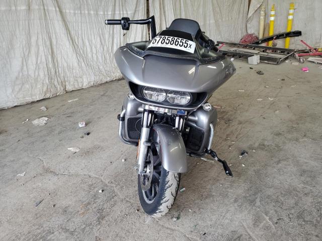 Harley-Davidson Fl Image 3