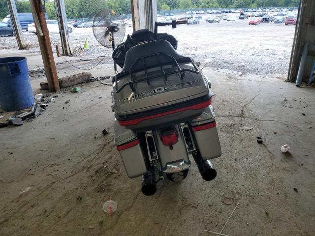 Harley-Davidson Fl Image 6