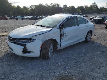  Salvage Chrysler 200
