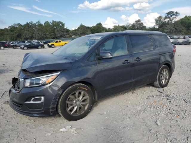  Salvage Kia Sedona
