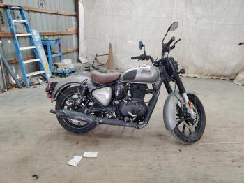  Salvage Royal Enfield Motors Classic 35