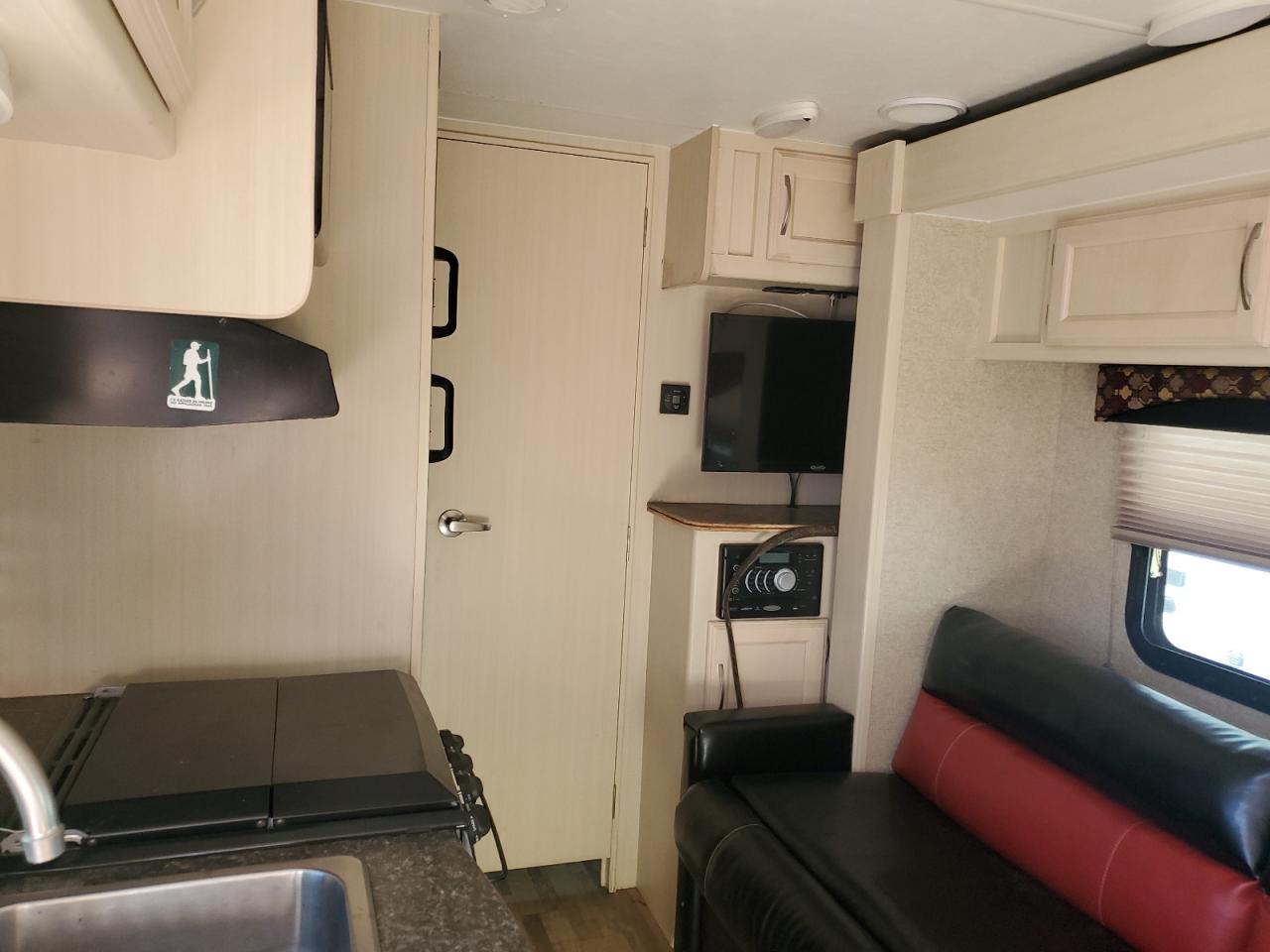 Winnebago Micro Mini Image 7