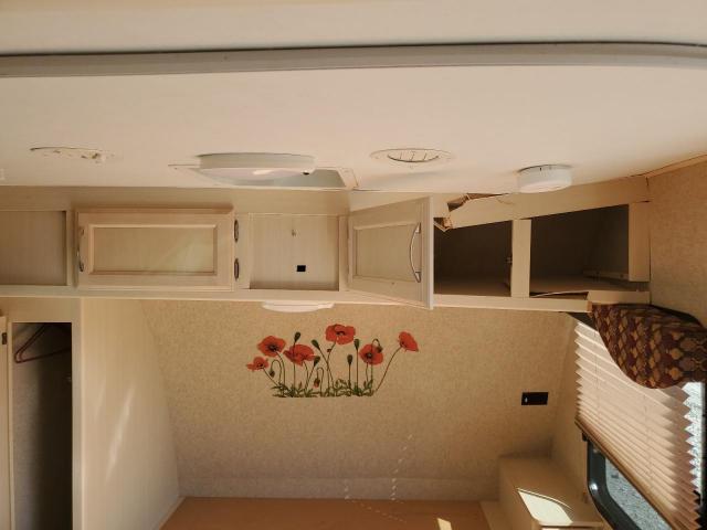 Winnebago Micro Mini Image 9