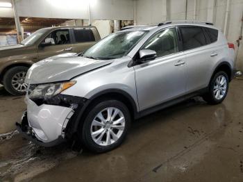 Salvage Toyota RAV4
