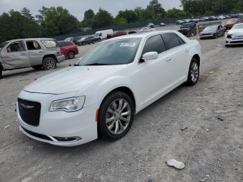  Salvage Chrysler 300