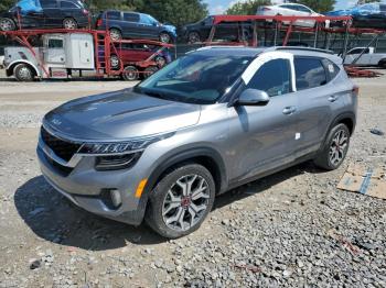  Salvage Kia Seltos