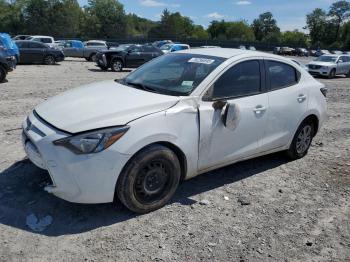 Salvage Toyota Yaris