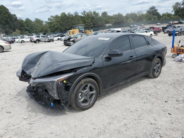  Salvage Kia K4 Lx