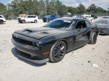  Salvage Dodge Challenger