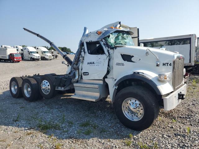  Salvage Peterbilt 567