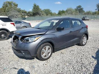  Salvage Nissan Kicks