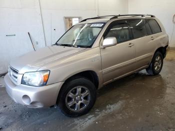  Salvage Toyota Highlander