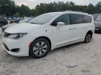  Salvage Chrysler Pacifica