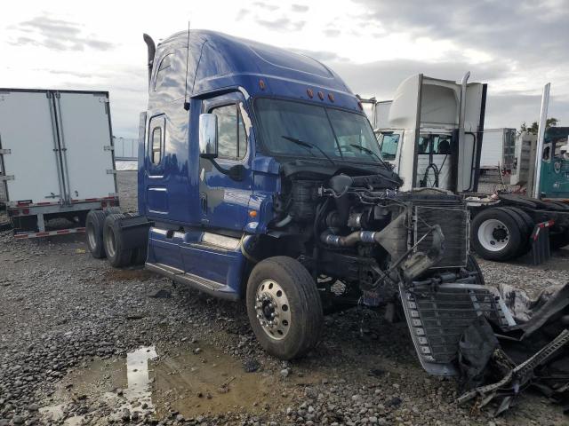  Salvage Freightliner Cascadia 1