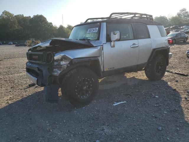  Salvage Toyota FJ Cruiser