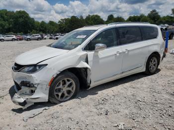  Salvage Chrysler Pacifica