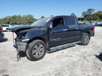  Salvage Nissan Titan