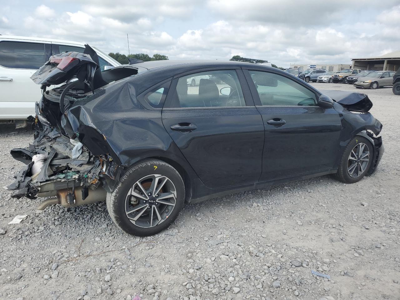 Kia Forte Lx Image 8