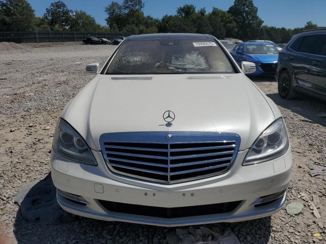 Mercedes-Benz S-Class 550 4matic Image 12