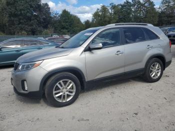  Salvage Kia Sorento