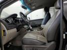 Kia Sedona Lx Image 5