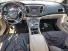Chrysler 200 Limited Image 4