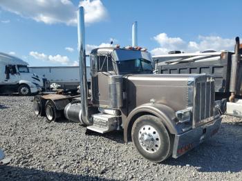  Salvage Peterbilt 379