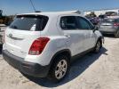 Chevrolet Trax Ls Image 3