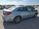 Chrysler 200 Touring Image 2