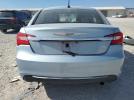 Chrysler 200 Touring Image 8
