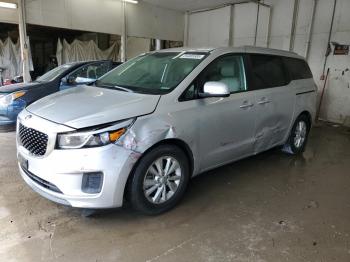  Salvage Kia Sedona