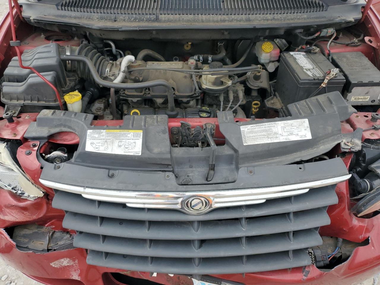 Chrysler Minivan Touring Image 11