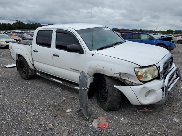 Toyota Tacoma Double Cab Prerunner Image 12
