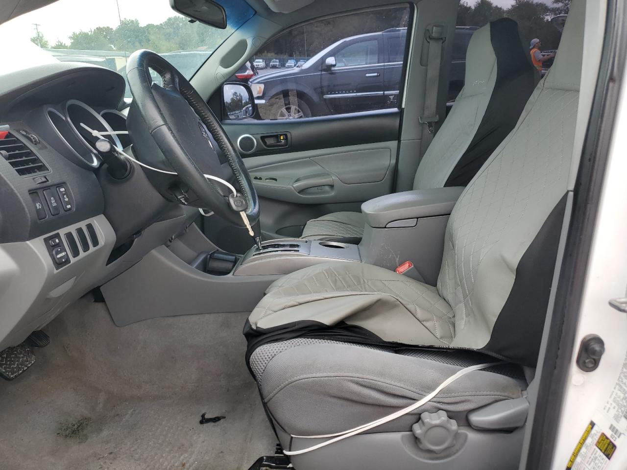 Toyota Tacoma Double Cab Prerunner Image 5