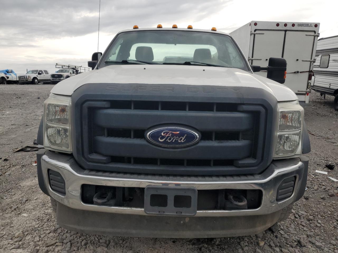 Ford F-550 Super Duty Image 9