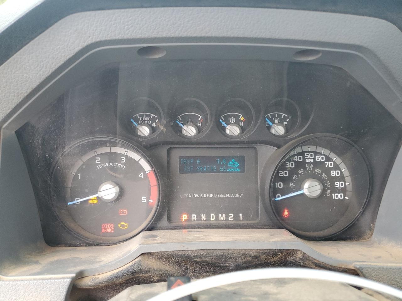 Ford F-550 Super Duty Image 3