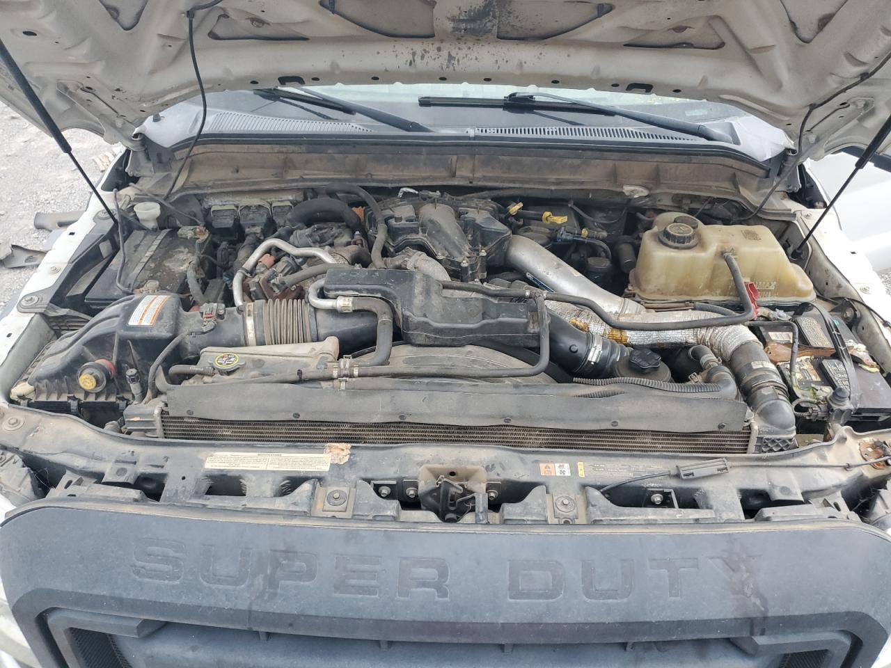 Ford F-550 Super Duty Image 6