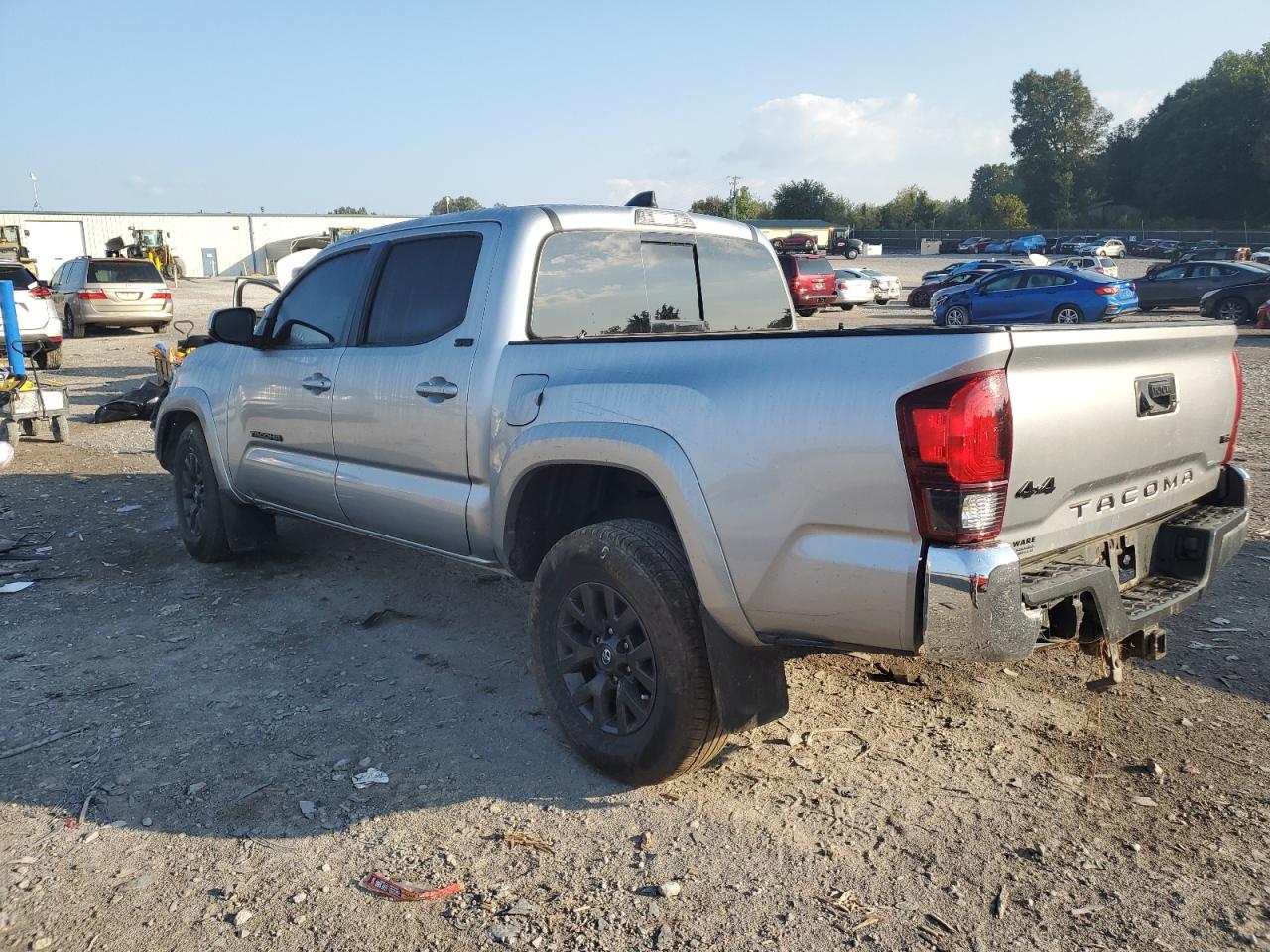 Toyota Tacoma Double Cab Image 4