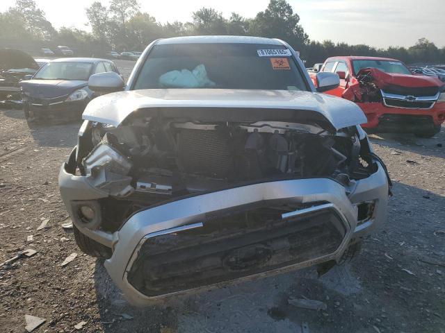 Toyota Tacoma Double Cab Image 5