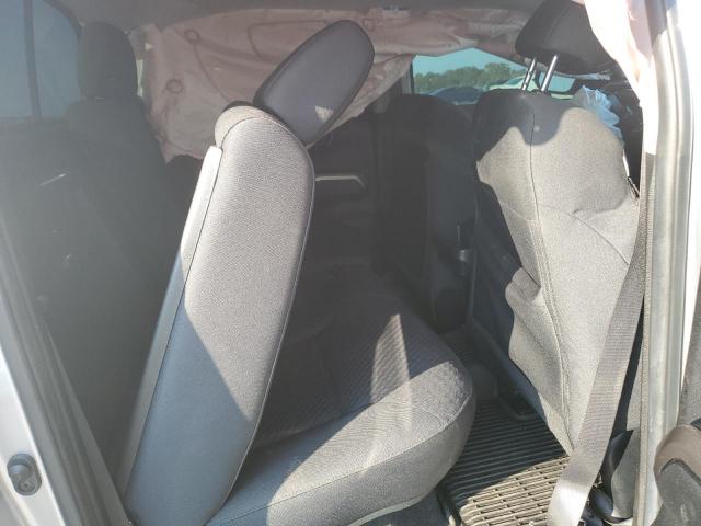 Toyota Tacoma Double Cab Image 12