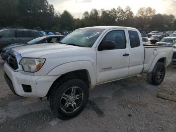  Salvage Toyota Tacoma