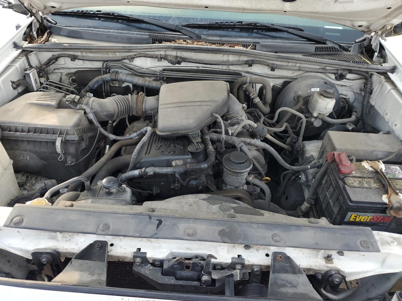 Toyota Tacoma Access Cab Image 5