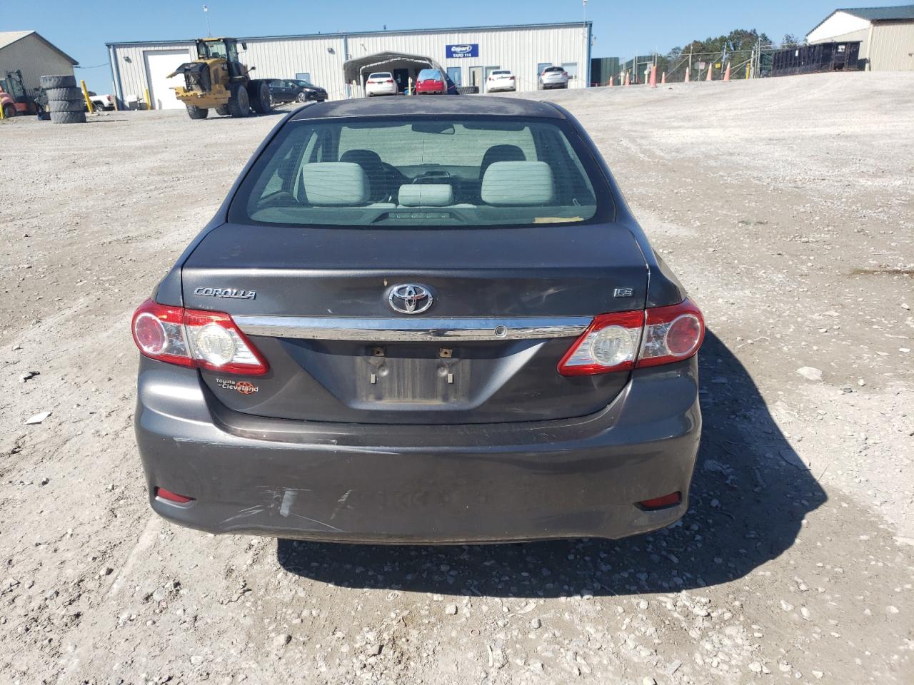 Toyota Corolla Base Image 10