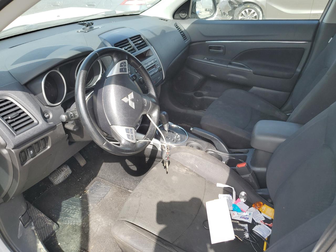 Mitsubishi Outlander Es Image 11