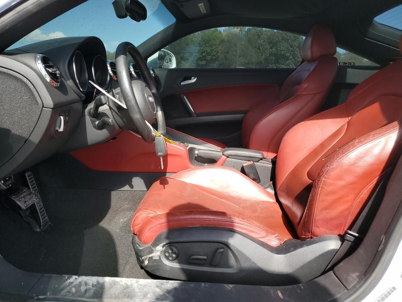 Audi TT Prestige Image 4