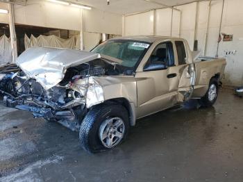  Salvage Dodge Dakota