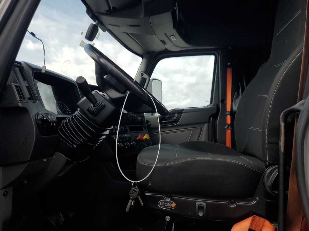 International Rh613 Image 4