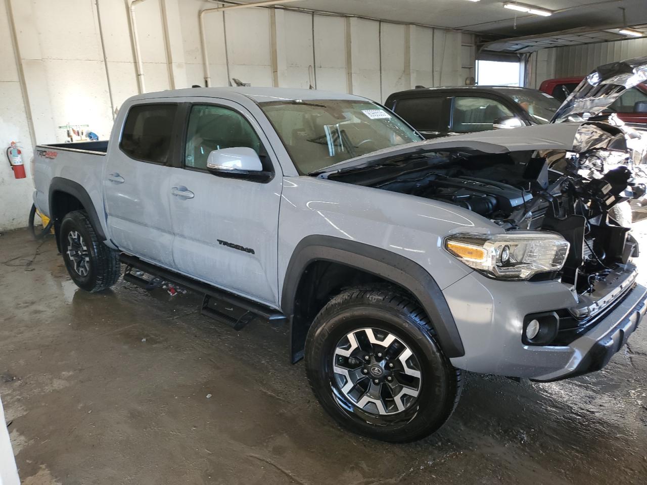 Toyota Tacoma Double Cab Image 6