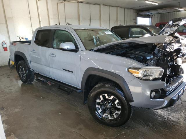 Toyota Tacoma Double Cab Image 6