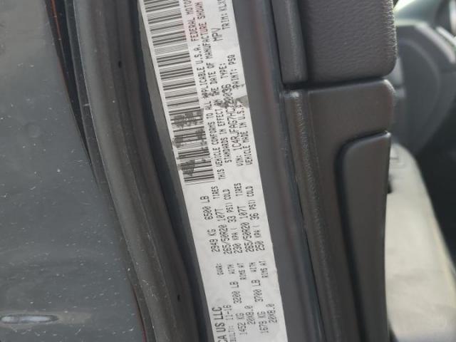 Jeep Grand Cherokee Laredo Image 11